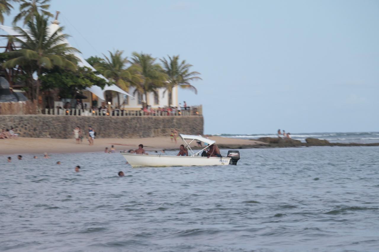Vilarejo Do Farol, Praia Do Forte Bagian luar foto